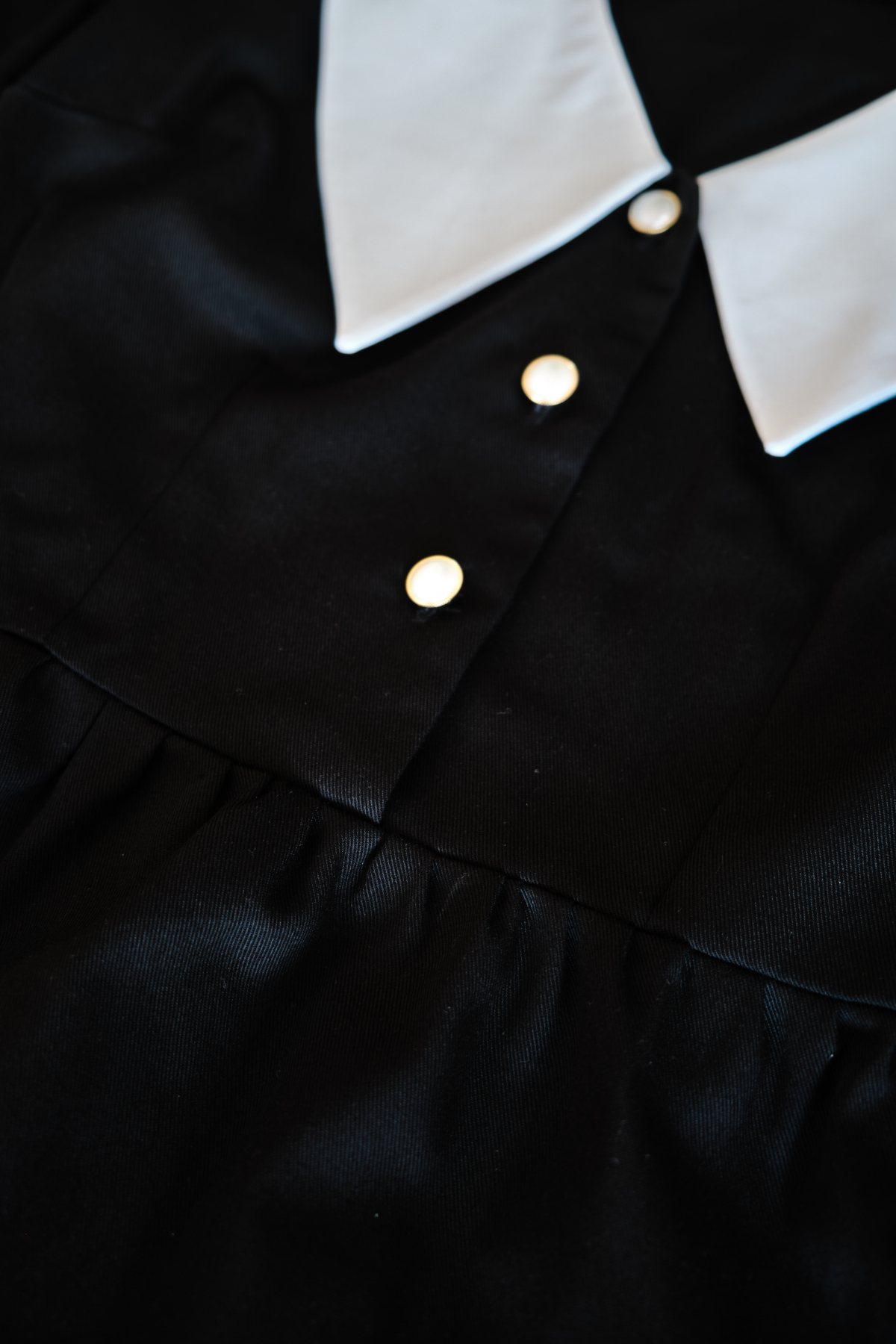 CZARNA SUKIENKA MIDI NOIR - obrazek 4